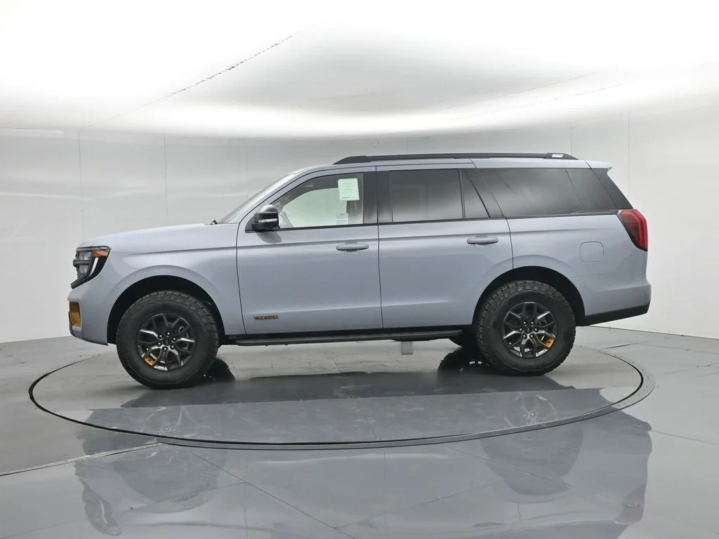 New 2026 Glacier Gray Metallic Tri-Coat Ford Tremor image 33