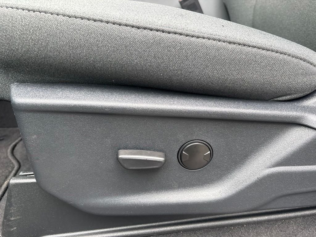 Used 2026 Gray Ford XLT image 17