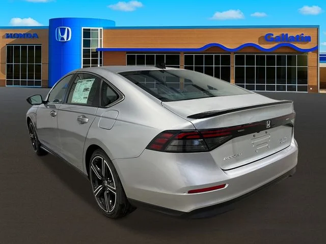 Used 2025 Silver Honda Sport image 3