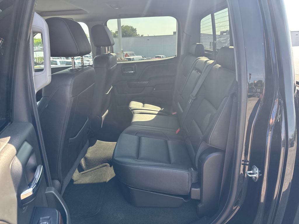 Used 2017 ONYX BLACK GMC SLT image 23