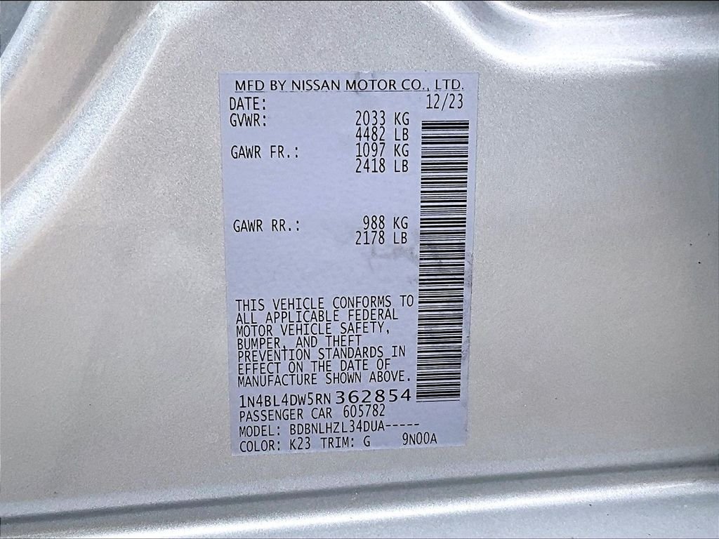 Used 2024 Silver Nissan 2.5 SV image 34