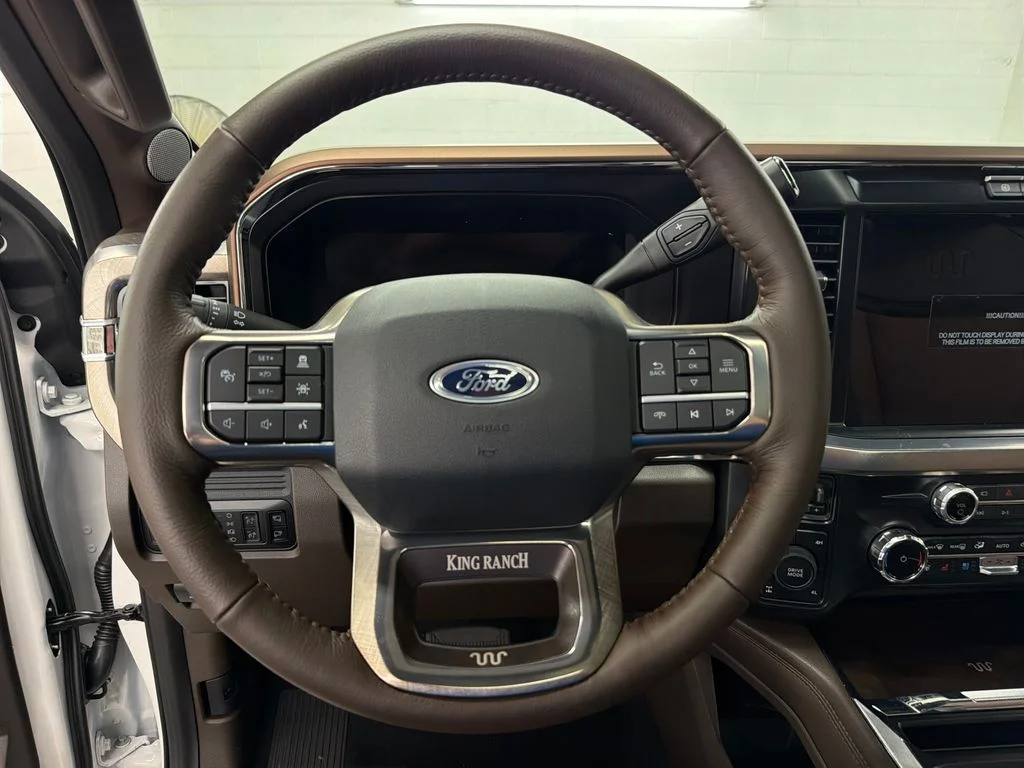 New 2026 White Ford King Ranch image 19