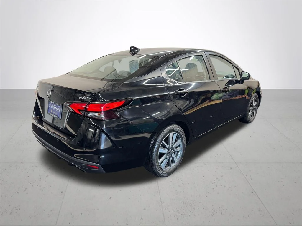 Used 2021 Black Nissan 1.6 SV image 7
