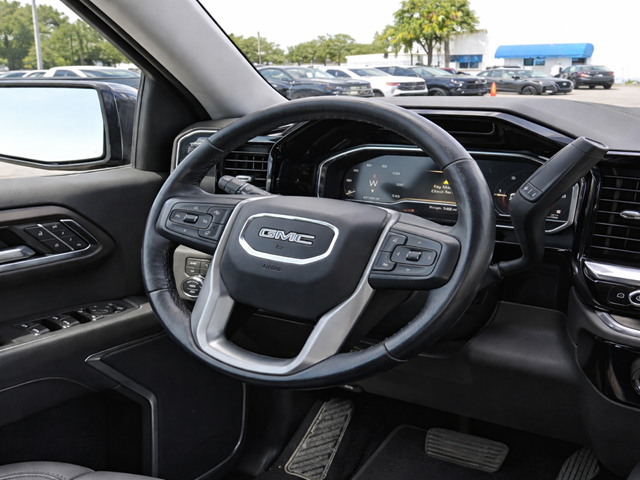 Used 2022 Black GMC SLT image 12
