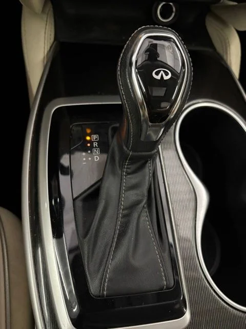 Used 2018 Black Obsidian INFINITI Base image 25
