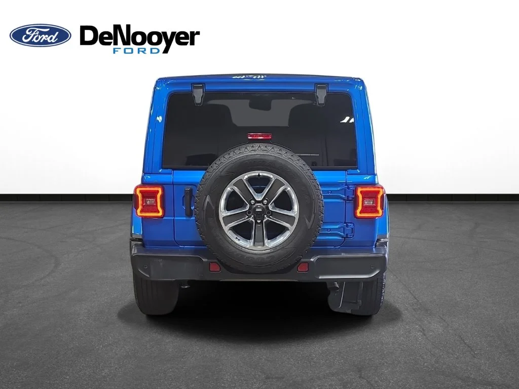 Certified Used 2022 Blue Jeep Unlimited Sahara image 8