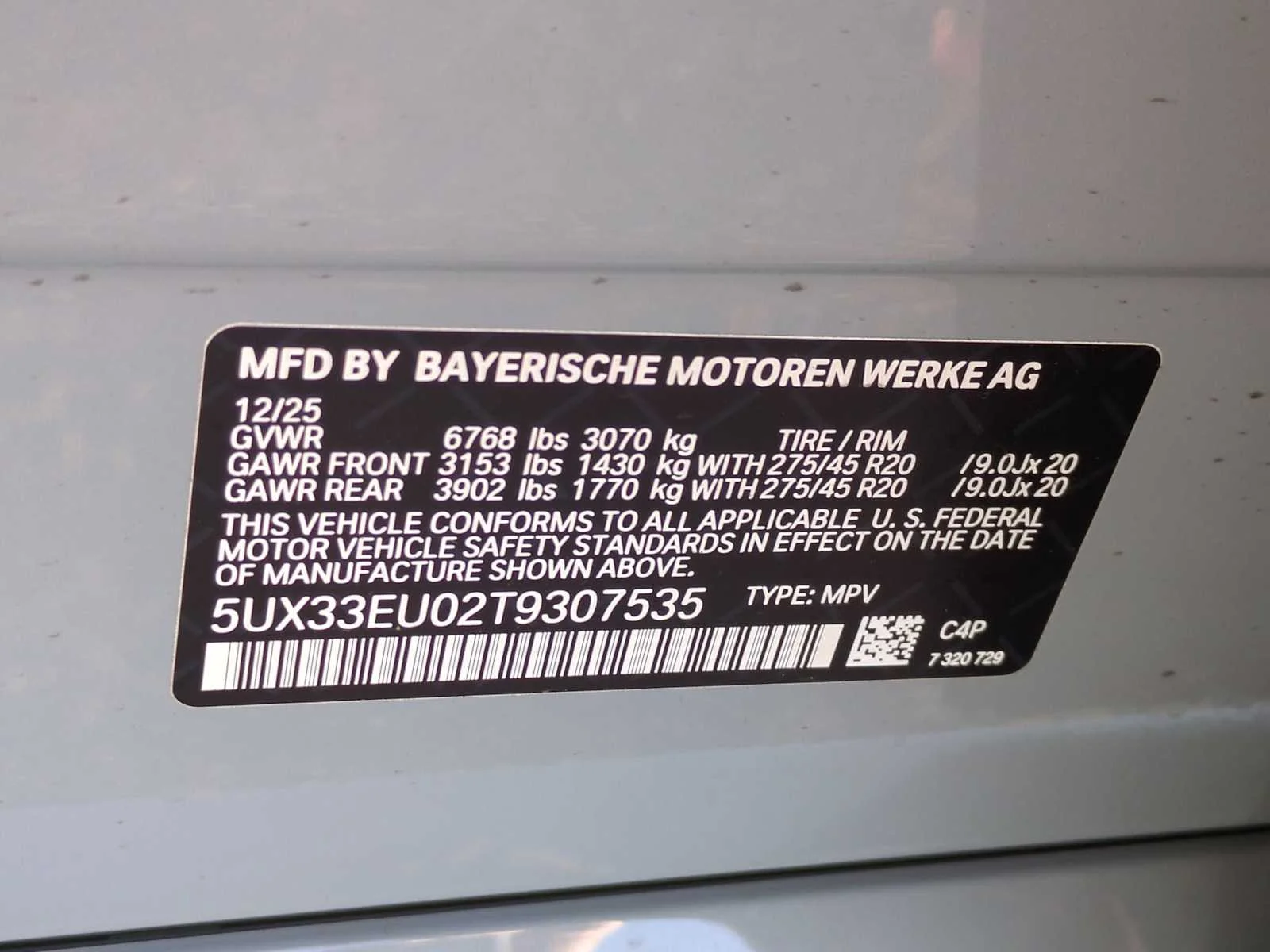 New 2026 Brooklyn Grey Metallic BMW M60i image 38