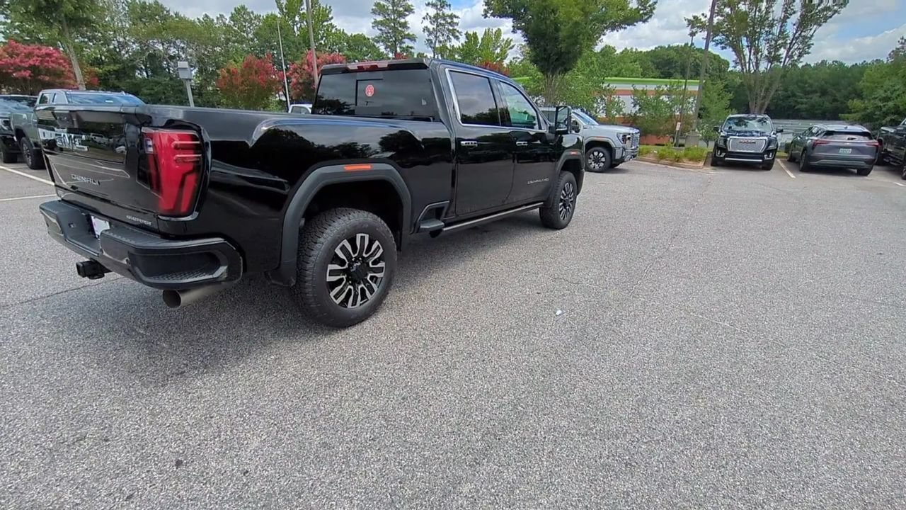 New 2026 Onyx Black GMC Denali Ultimate image 8