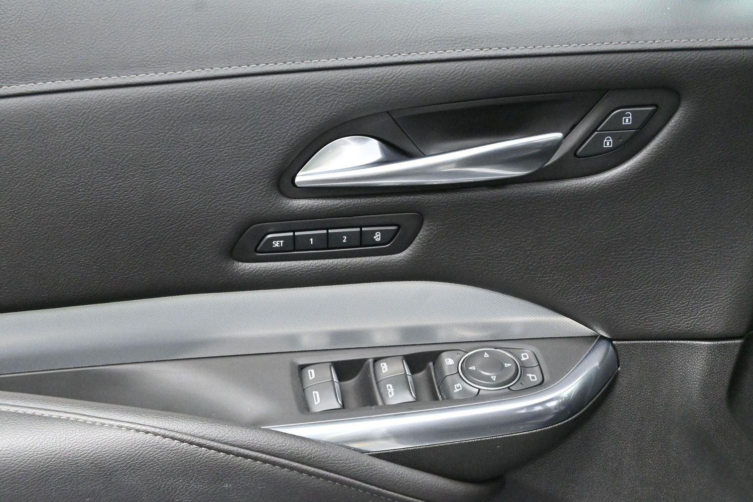 Used 2020 Radiant Silver Metallic Cadillac FWD Premium Luxury image 12