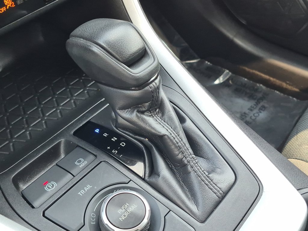 Used 2024 Silver Toyota XLE image 28