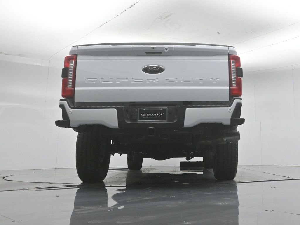 New 2026 Oxford White Ford XLT image 47