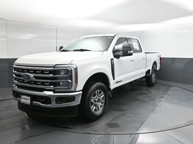 Used 2024 White Ford Lariat image 33