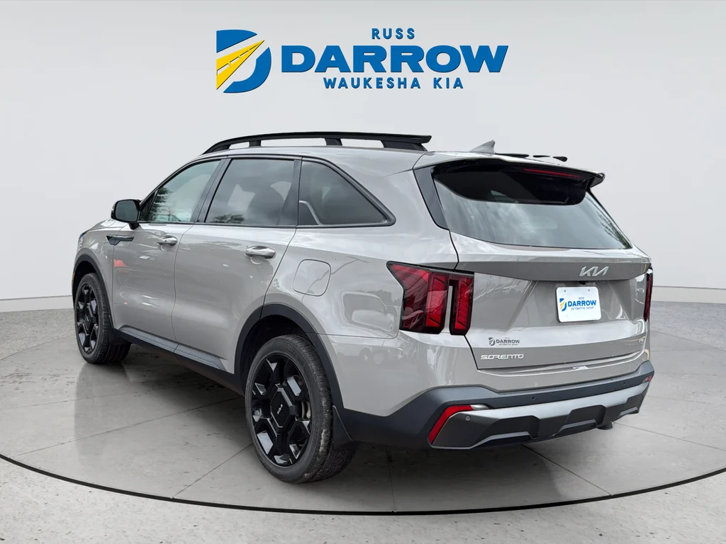 Used 2024 Brown Kia X-Line EX image 3