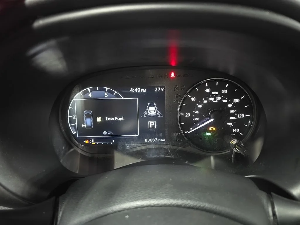 Used 2021 Blue Nissan SR image 24