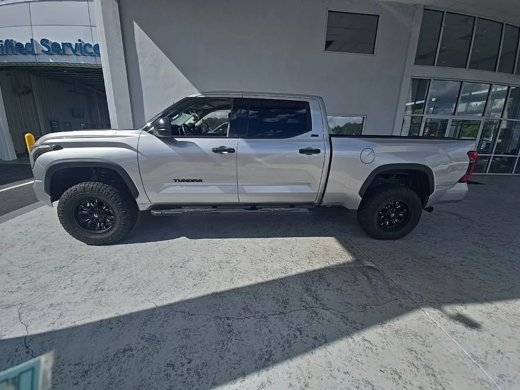 Used 2022 Celestial Silve Toyota SR5 image 2