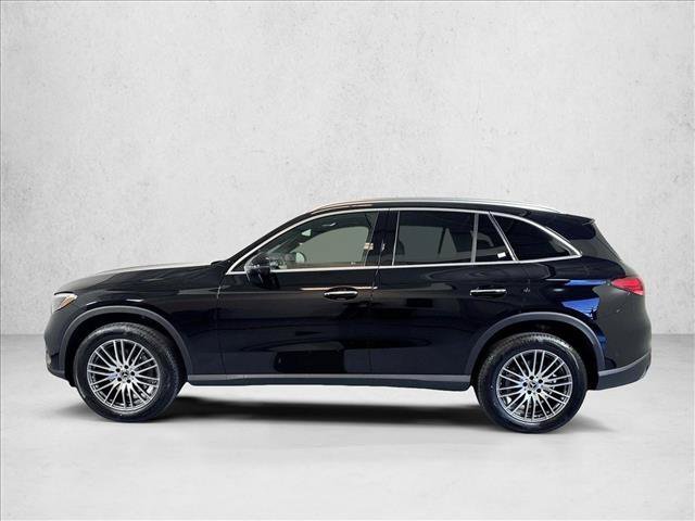 New 2026 Black Mercedes-Benz GLC 300 image 38