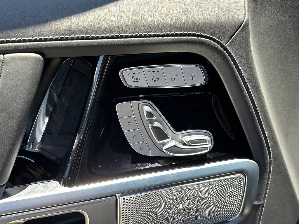 Used 2026 MANUFAKTUR Platinum Magno Mercedes-Benz AMG® G 63 image 13