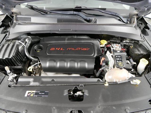 Used 2019 Billet Silver Metallic Clearcoat Jeep Trailhawk image 29