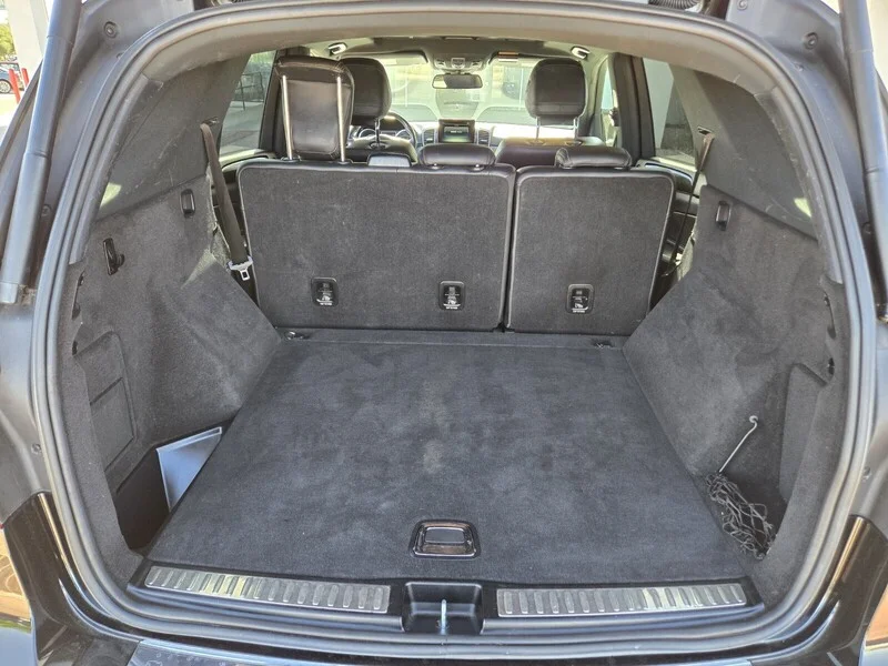 Used 2018 Black Mercedes-Benz GLE 350 image 11