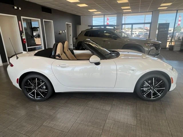 New 2026 Snowflake White Pearl Mazda Grand Touring image 8
