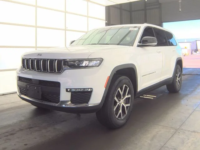 Used 2023 White Jeep Limited image 2