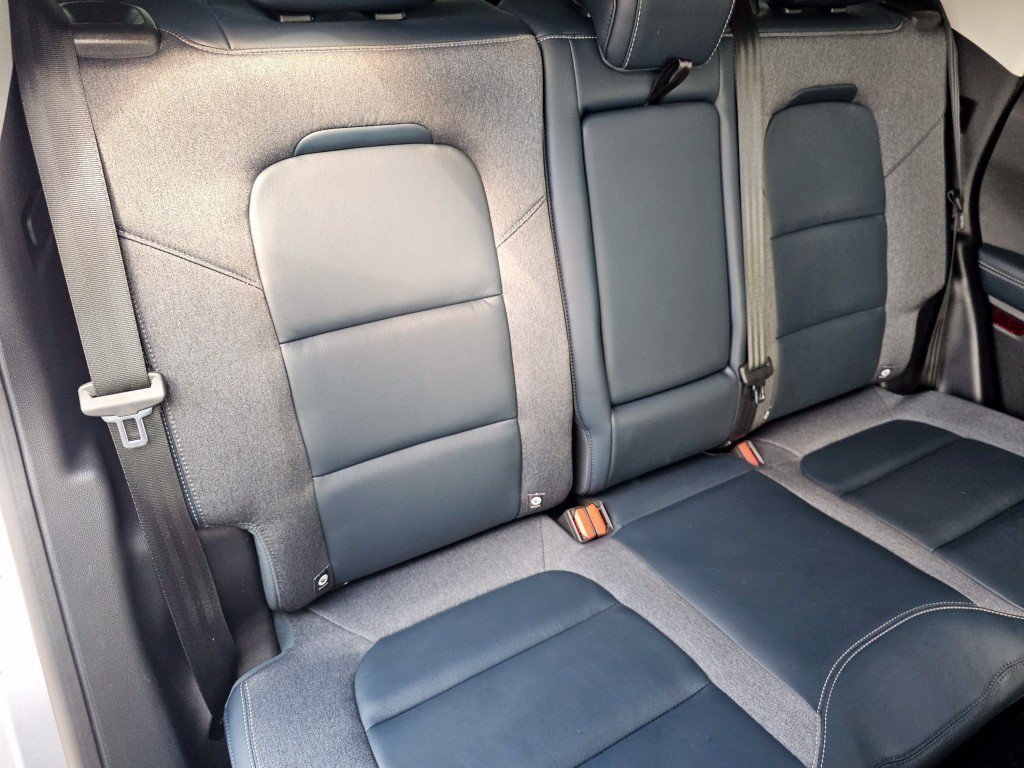 Used 2022 Silver Metallic Ford Outer Banks image 26