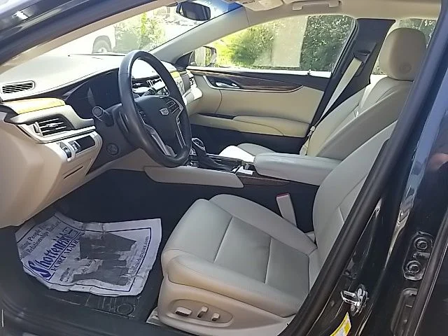 Used 2018 Gray Cadillac Luxury image 22