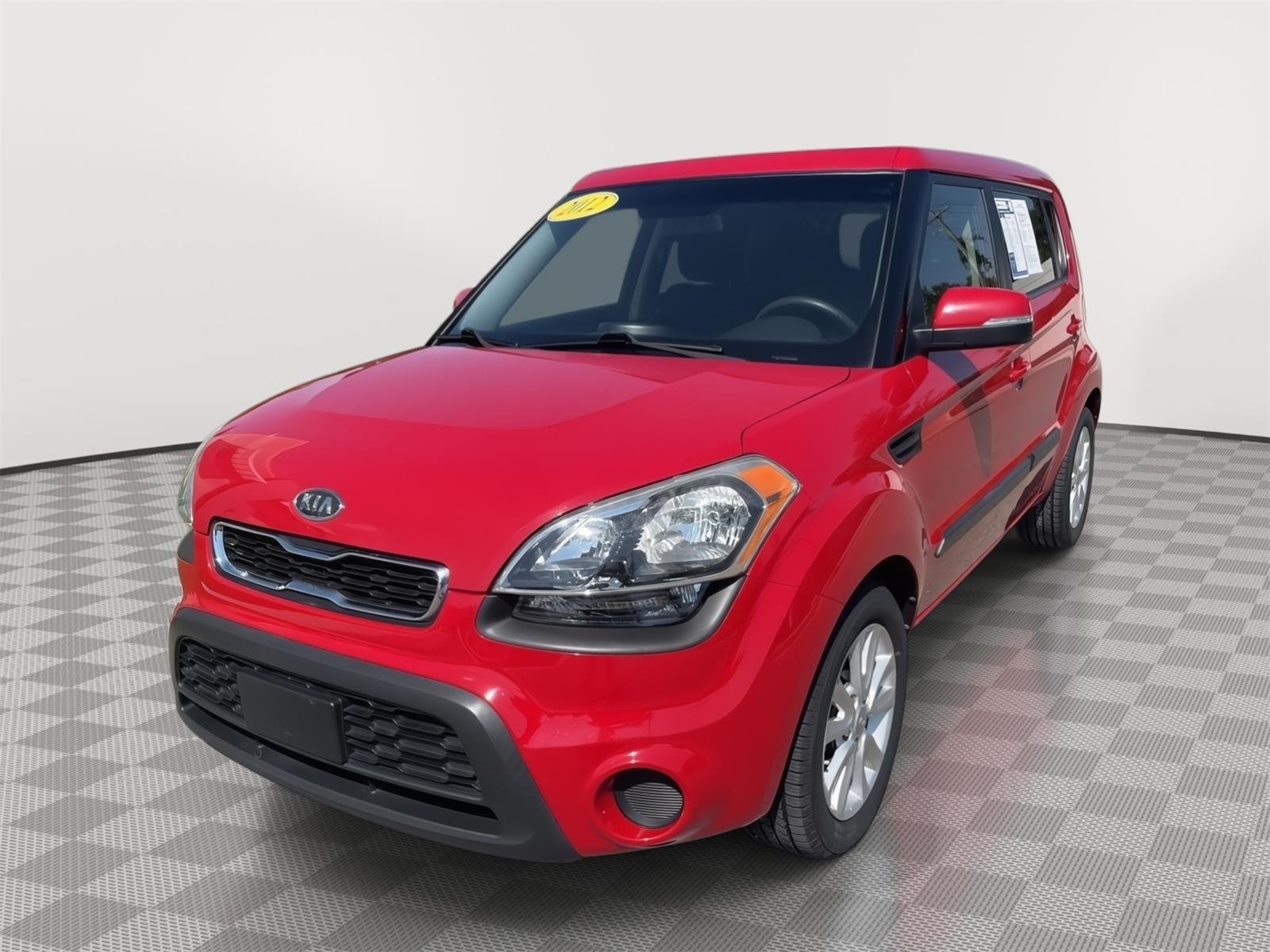 Used 2012 Molten Kia + image 23