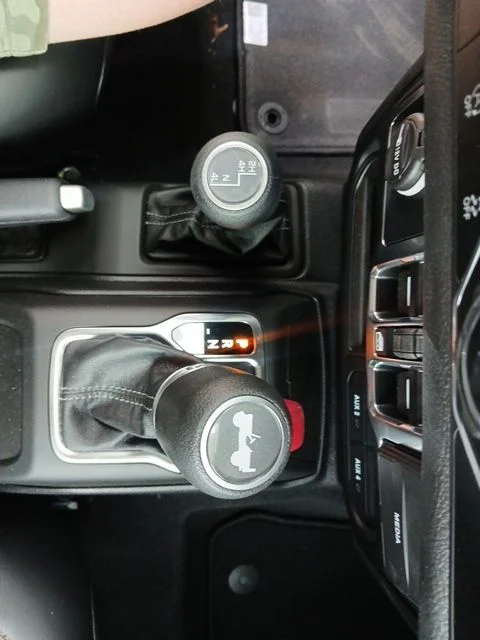2025 Jeep Wrangler 4-Door Sport S - Photo 36