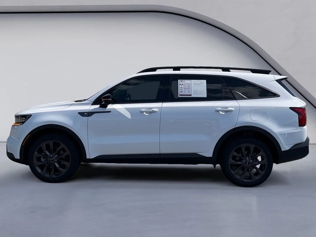 Used 2023 Glacial White Pearl Kia X-Line SX Prestige image 2