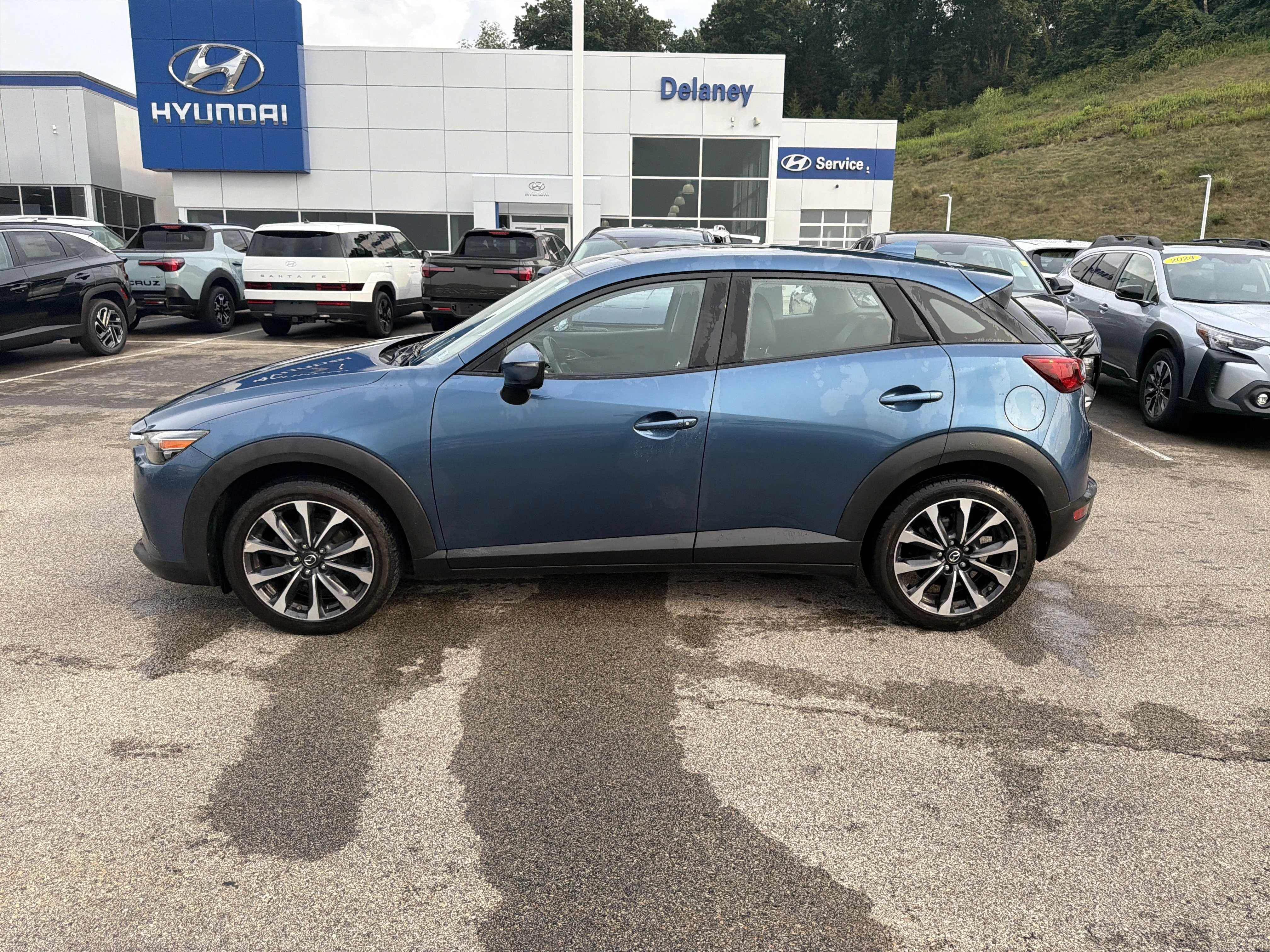 Used 2019 Eternal Blue Mica Mazda Touring image 11