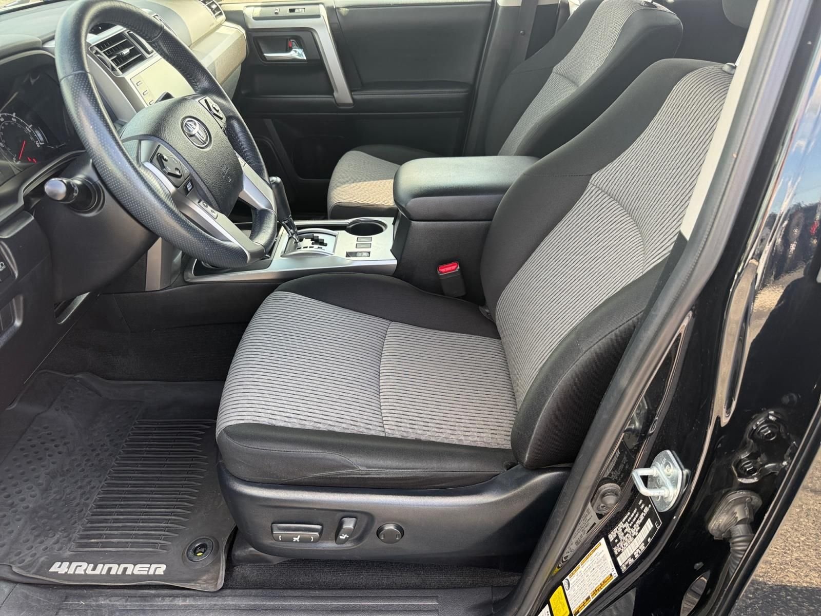 Used 2020 Midnight Black Metallic Toyota SR5 image 11