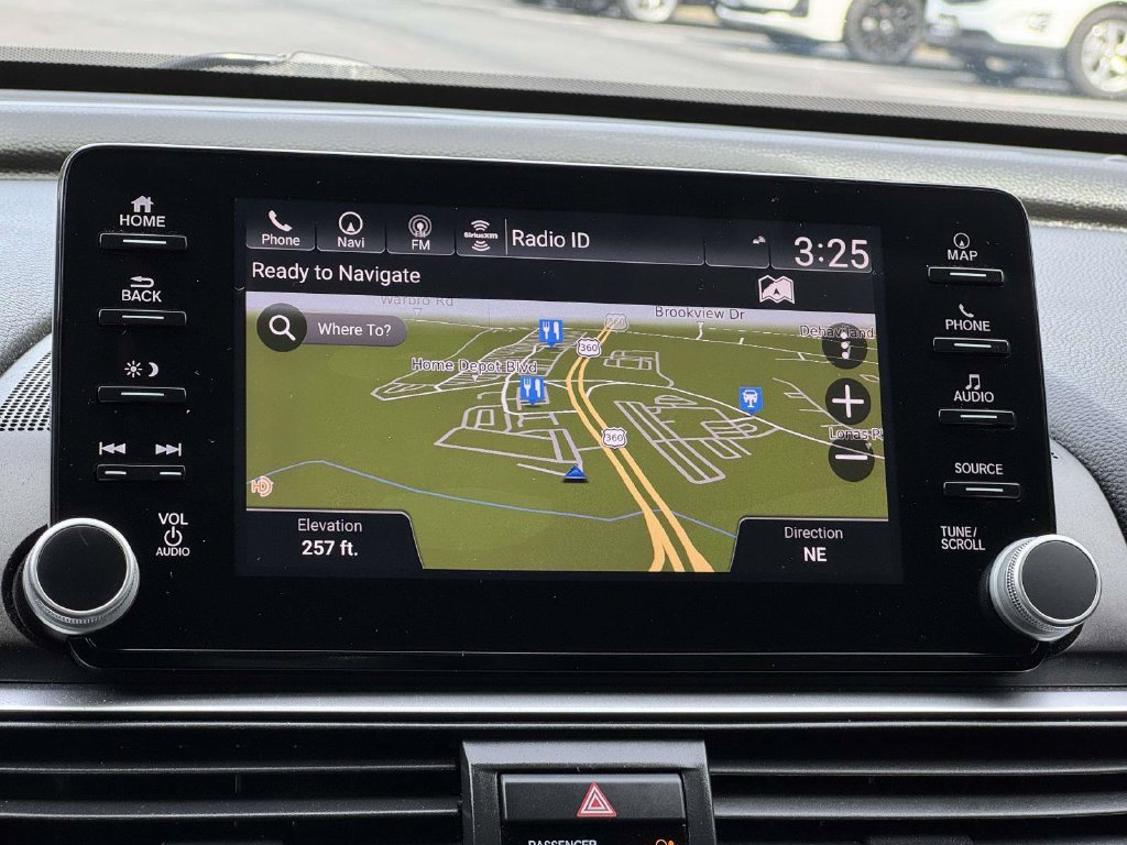 Used 2018 Black Honda Touring image 4