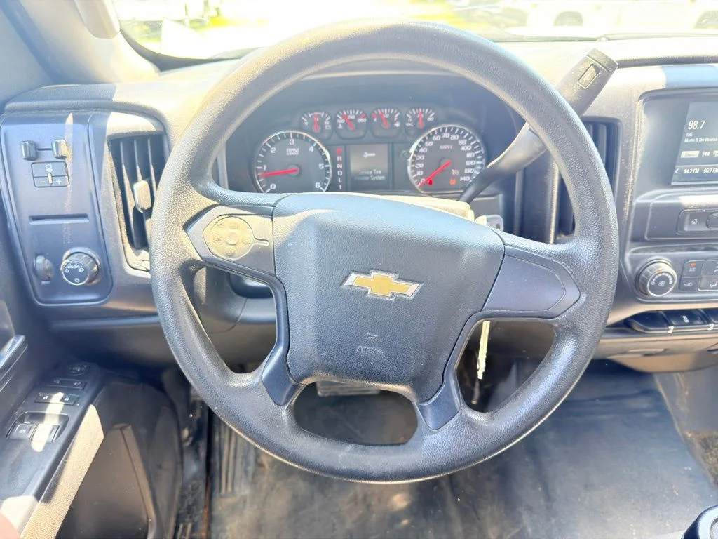 Used 2017 White Chevrolet Work Truck image 33