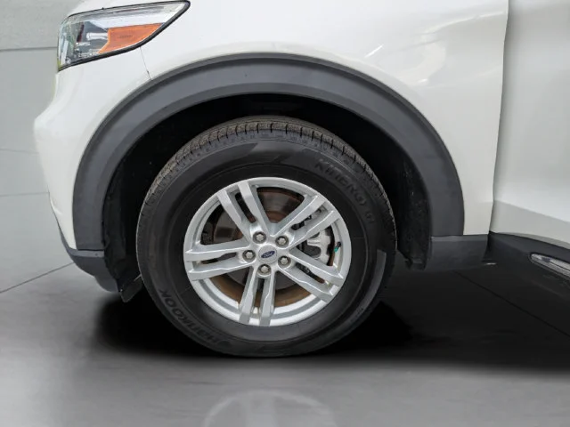Used 2022 White Ford XLT image 36