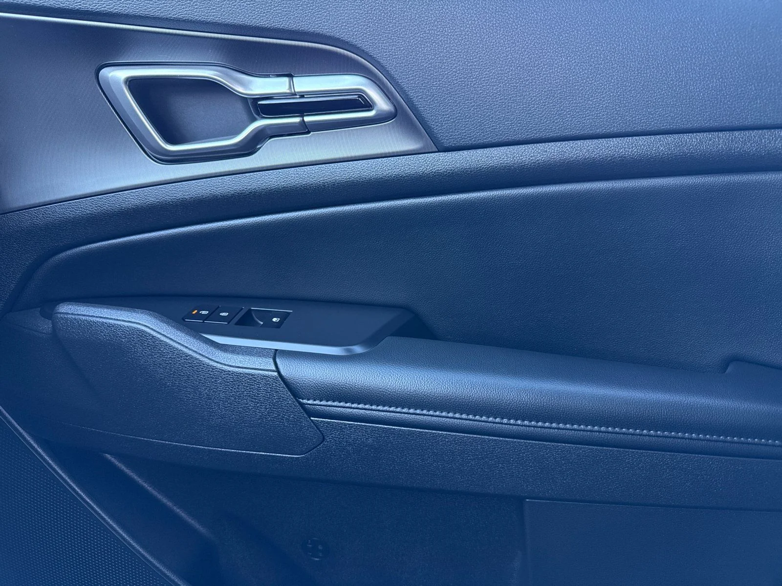 New 2026 Gray Kia EX image 19