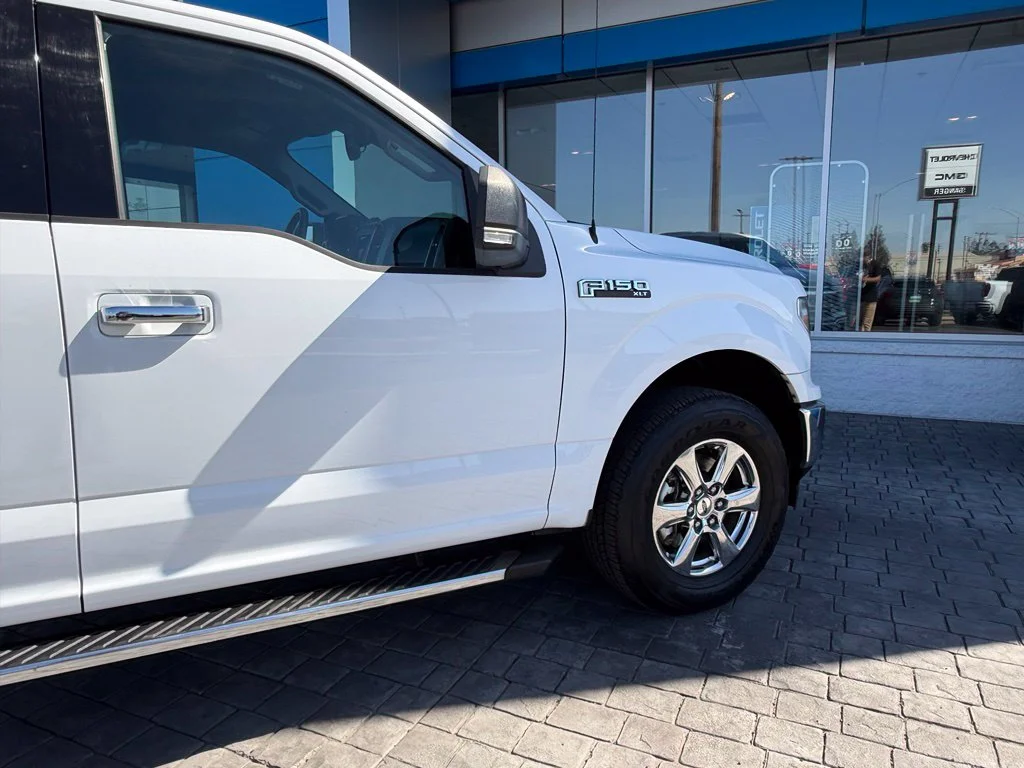 Used 2018 White Ford XLT image 12