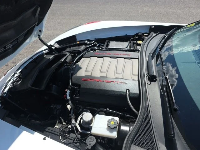 Used 2019 White Chevrolet Grand Sport image 33