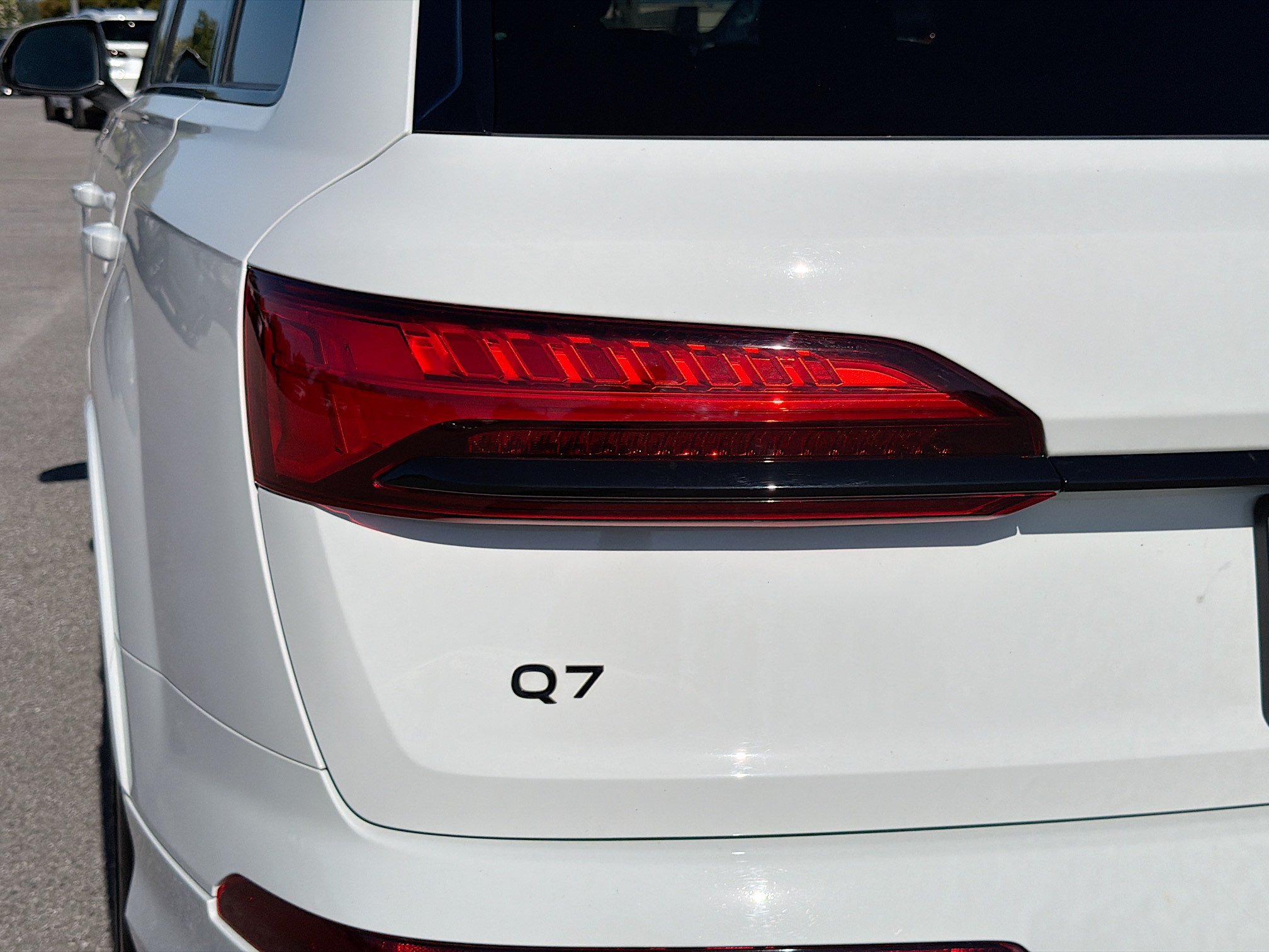 Used 2025 Carrara White Audi Premium Plus image 10