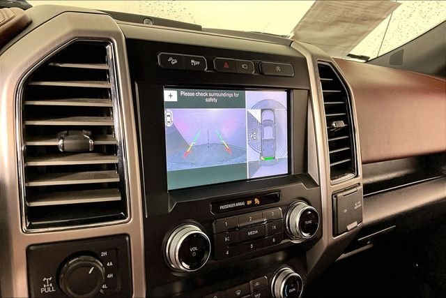 Used 2019 White Ford Platinum image 14