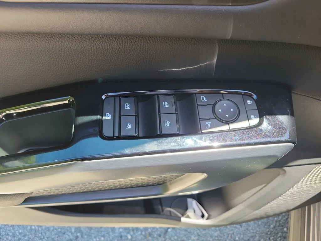 New 2026 Gun Metallic Nissan SL image 22