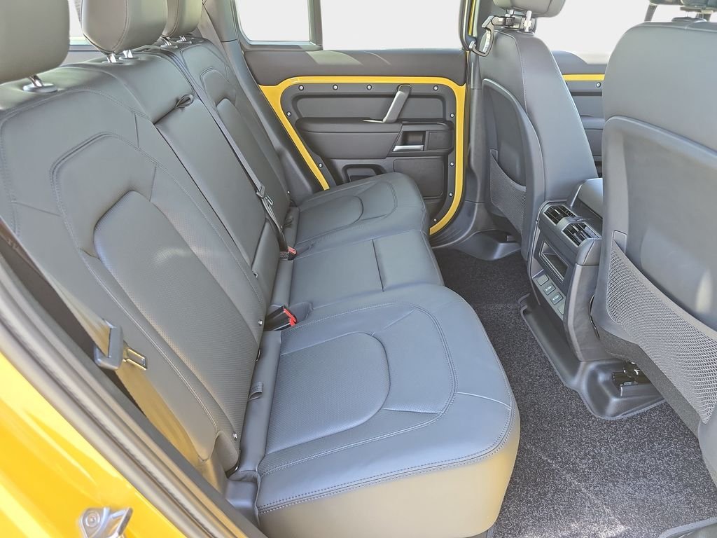 New 2026 Deep Sandglow Yellow Land Rover Trophy Edition Deep Sandglow image 11