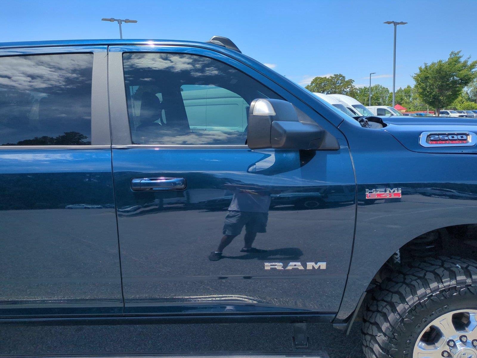Used 2022 Patriot Blue Pearlcoat Ram Big Horn image 37