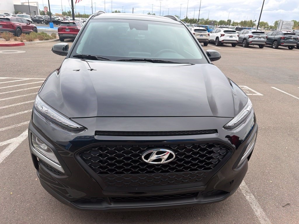 Used 2021 Ultra Black Hyundai SEL image 2