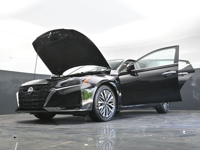 2025 Nissan Altima SV - Photo 45