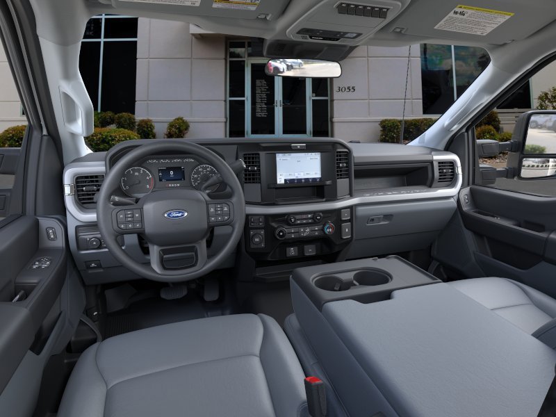 New 2026 Oxford White Ford XL image 9