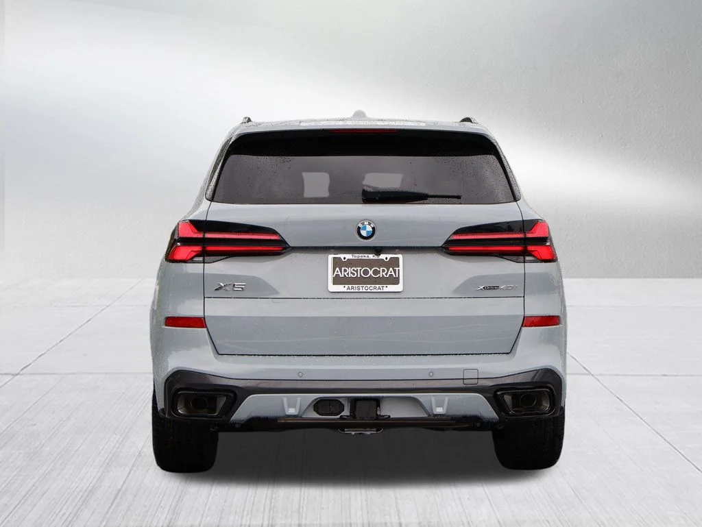 New 2026 Gray BMW xDrive40i image 37