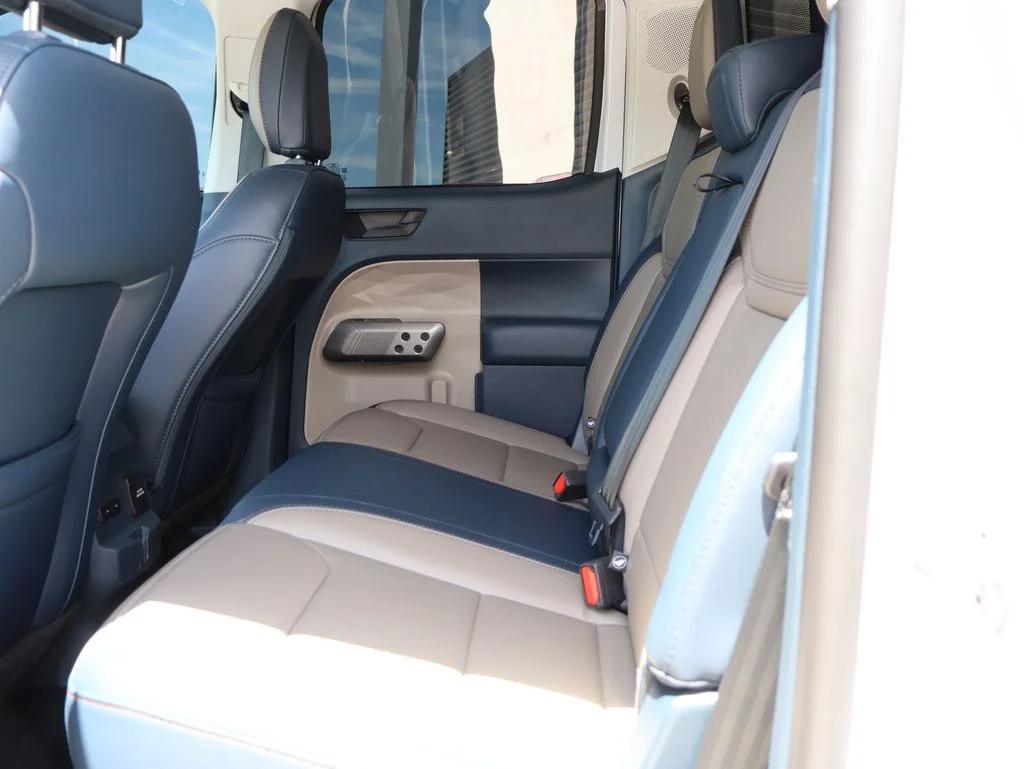 Certified Used 2025 White Metallic Ford Lariat image 18