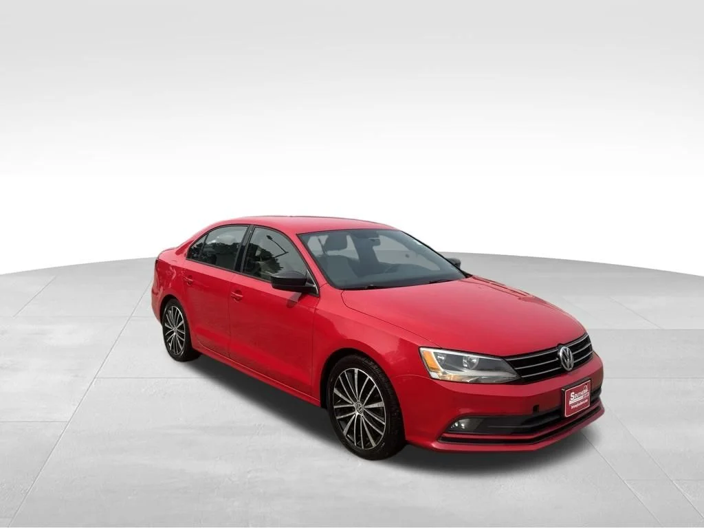 Used 2016 Red Volkswagen 1.8T Sport image 8