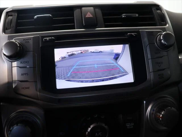 Used 2019 White Toyota SR5 image 13
